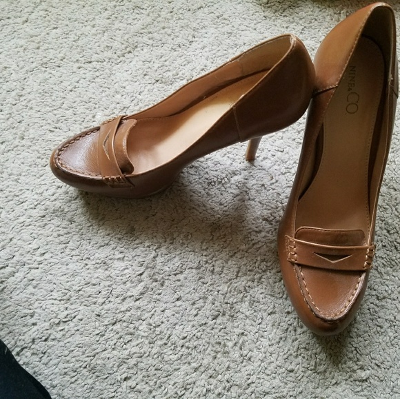 Shoes - Picture 2 of 3